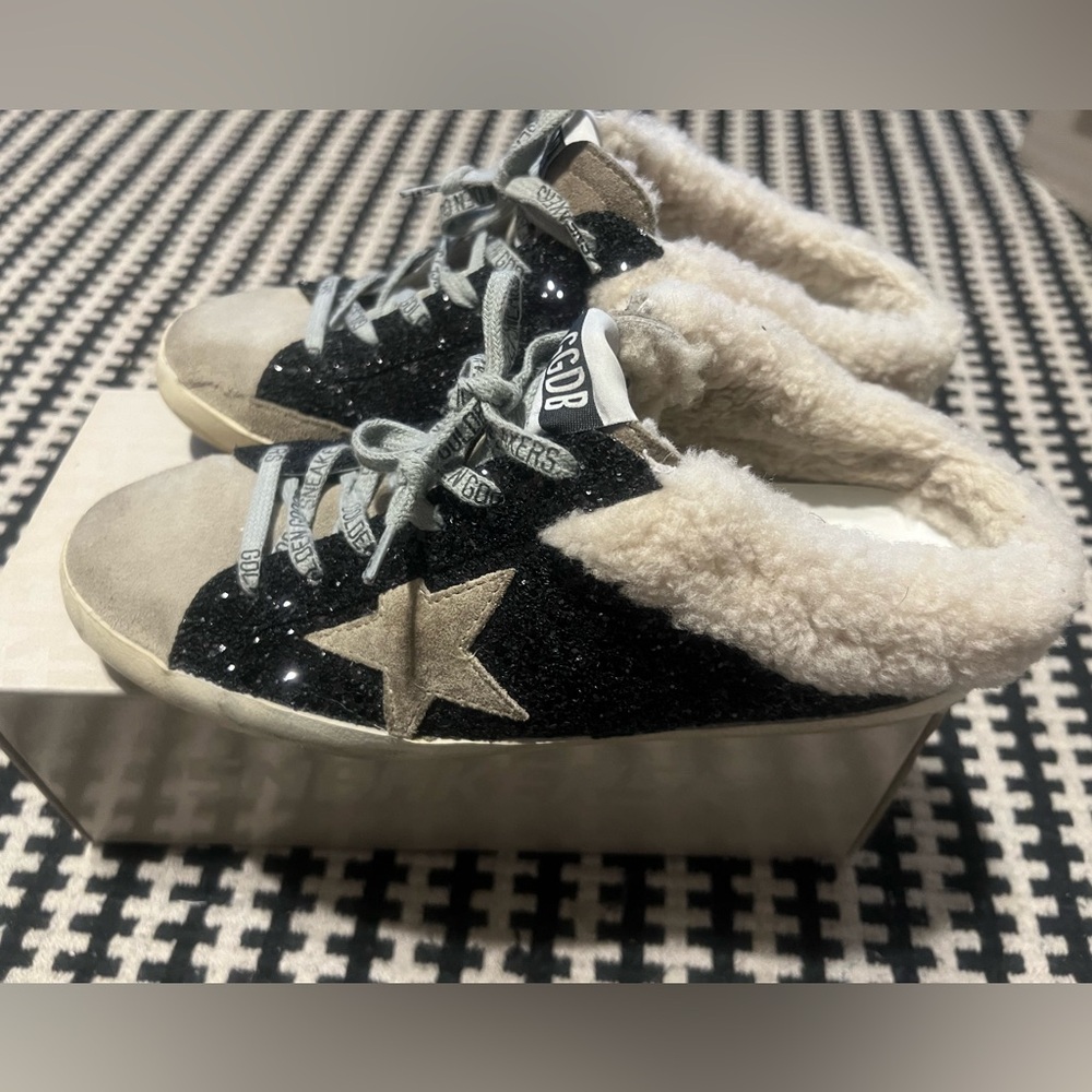 Suede Golden Goose Shearling lining sz 40